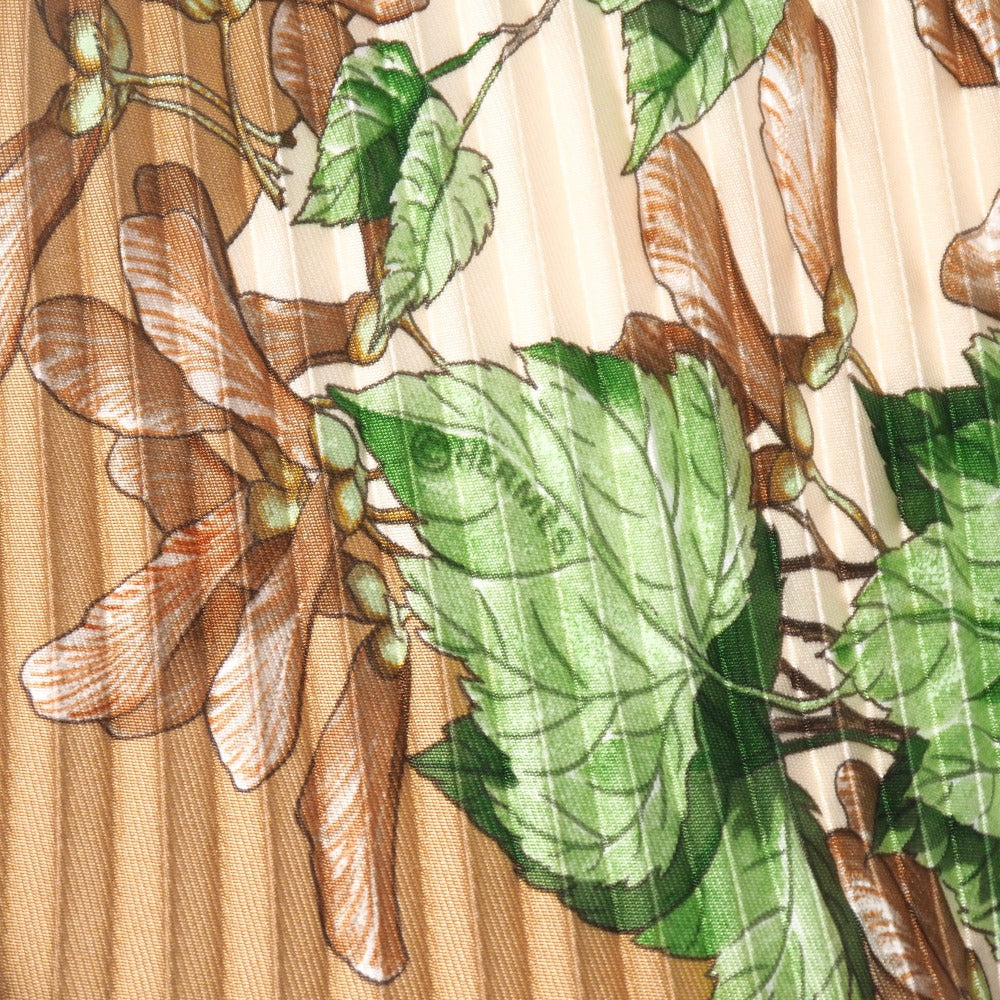 HERMES scarf 100% silk Beige type Green type