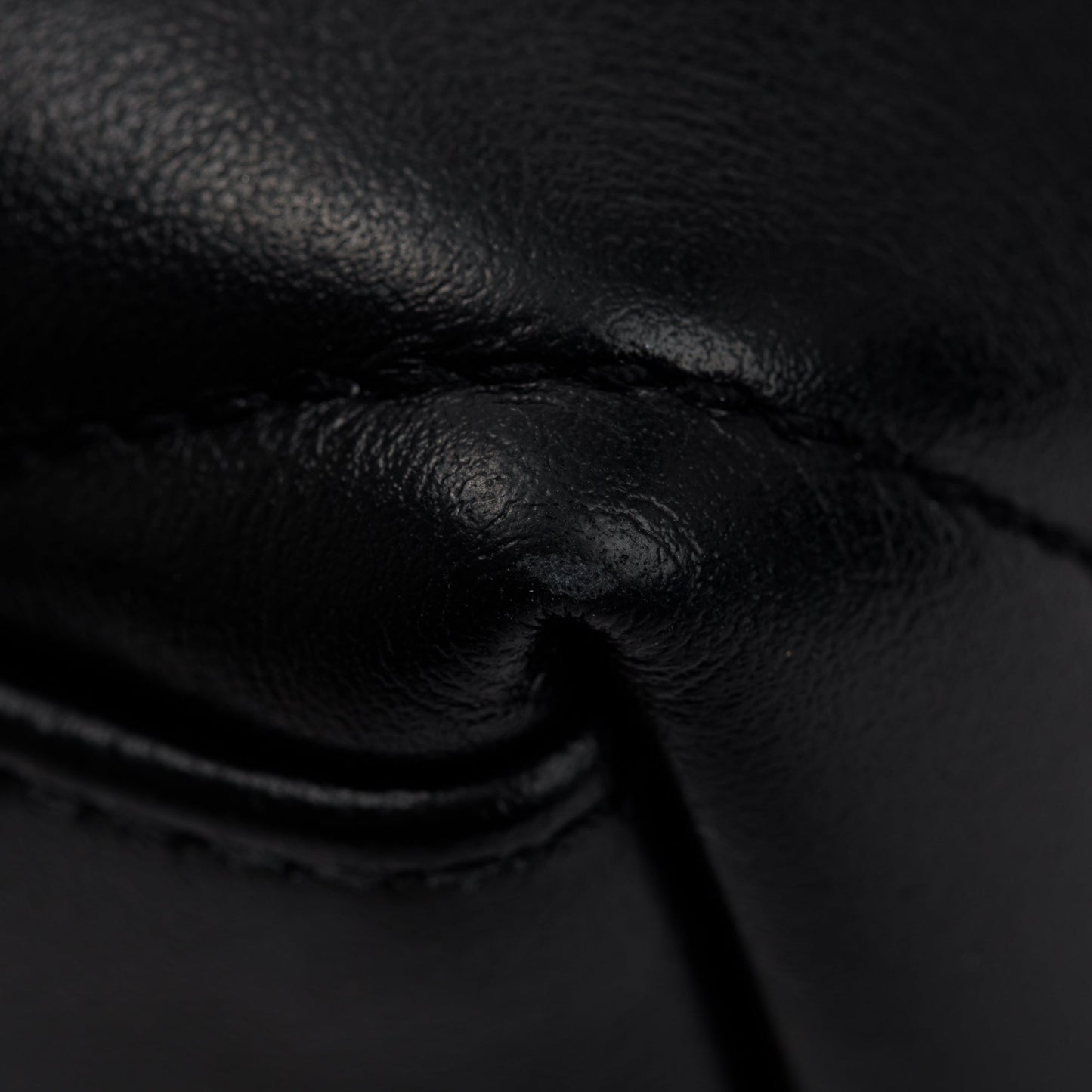 Saint Laurent 2020 Black Quilted Leather Small LouLou Chain Shoulder Bag