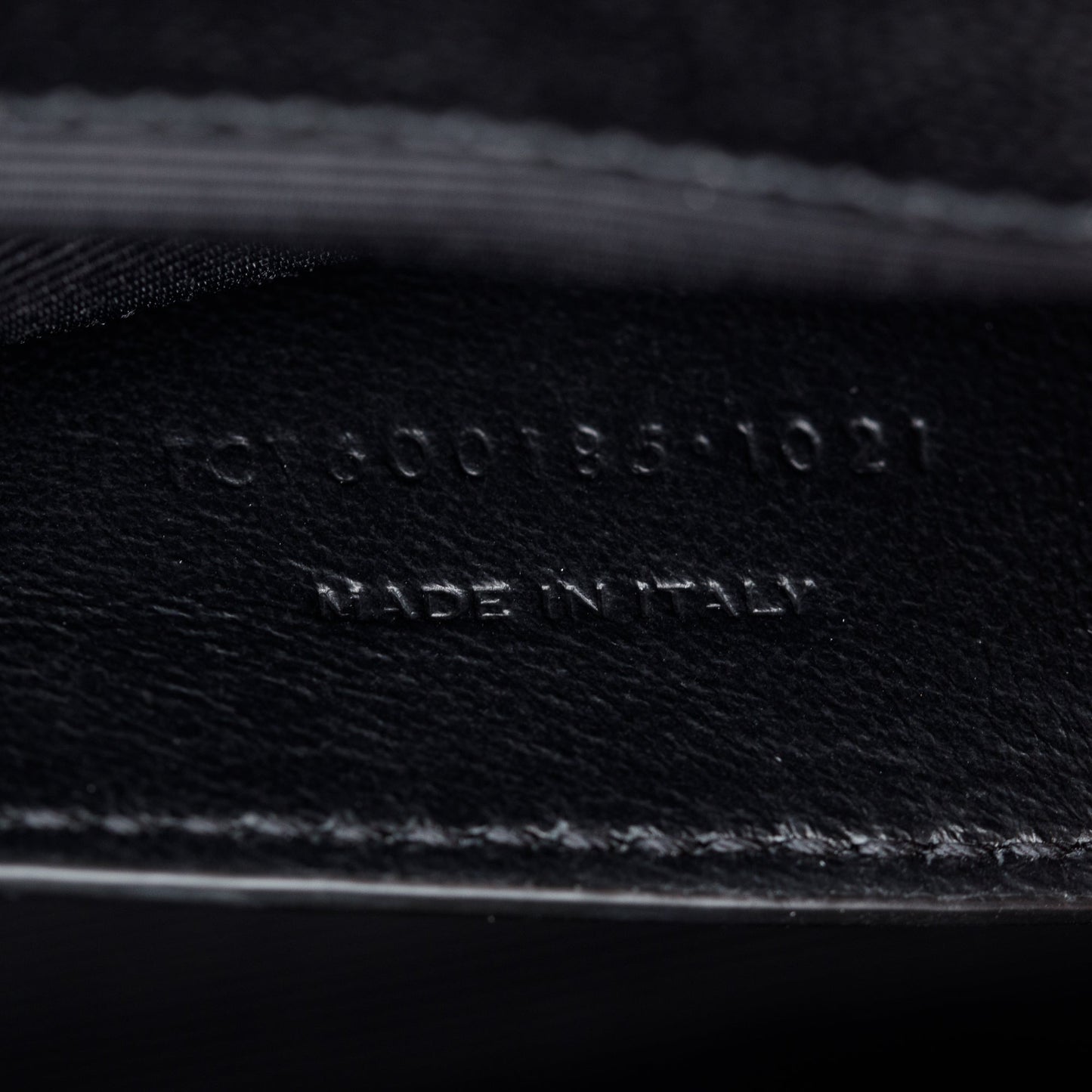 Saint Laurent 2021 Black Grained De Poudre Medium Envelope Shoulder Bag