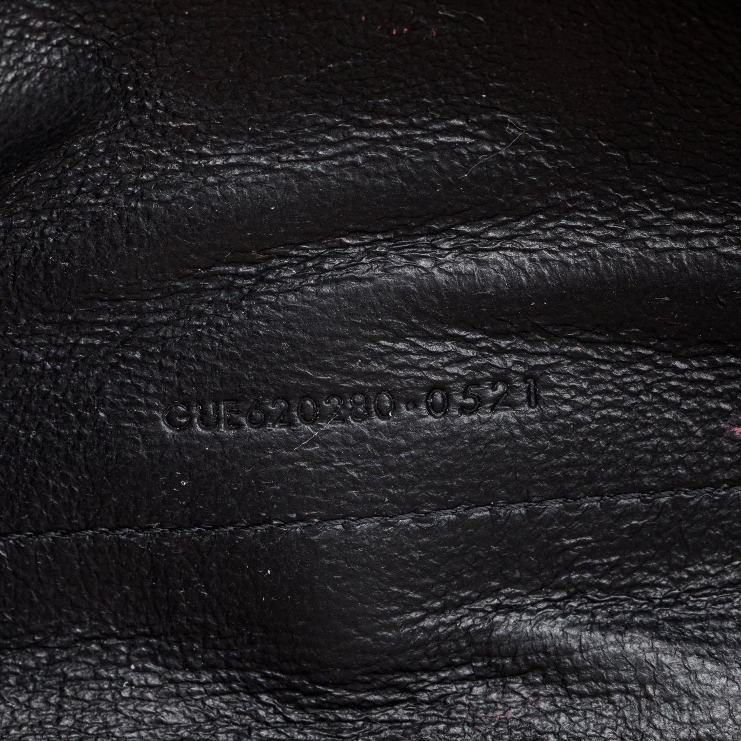 Saint Laurent Beige Mix Matelasse Grain De Poudre Leather Envelope Chain Wallet