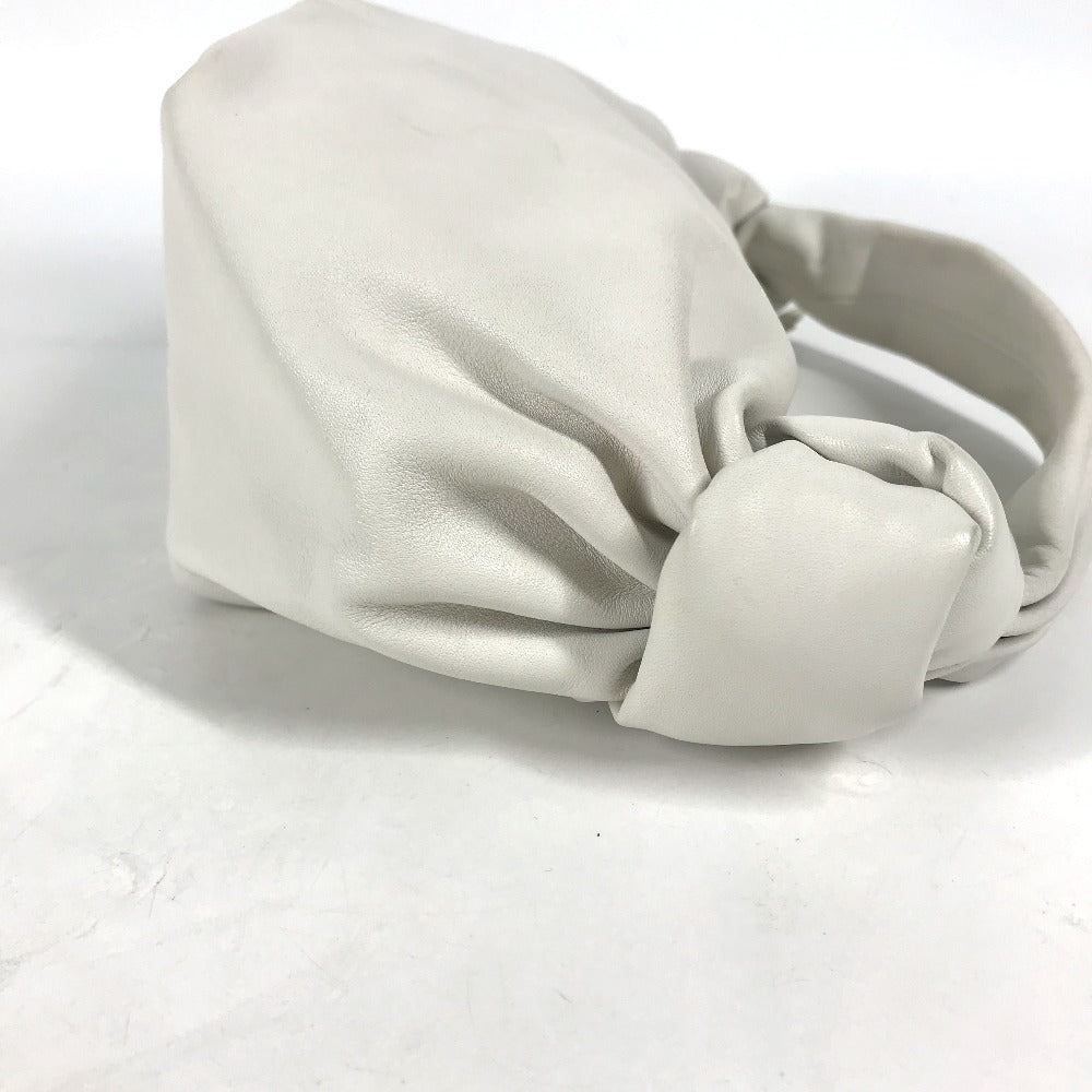 BOTTEGAVENETA Handbag leather white Pouch Double knot Women