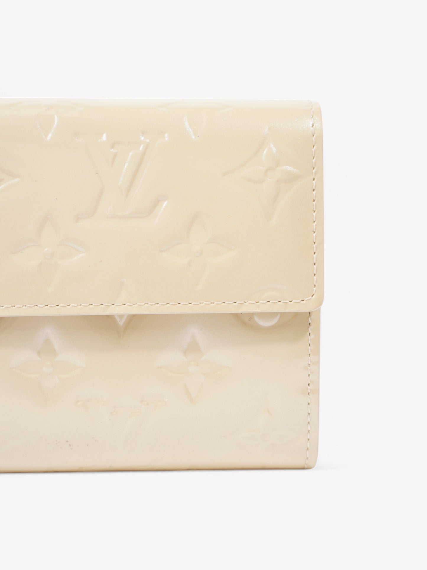 Louis Vuitton Sarah Wallet Cream Vernis Leather
