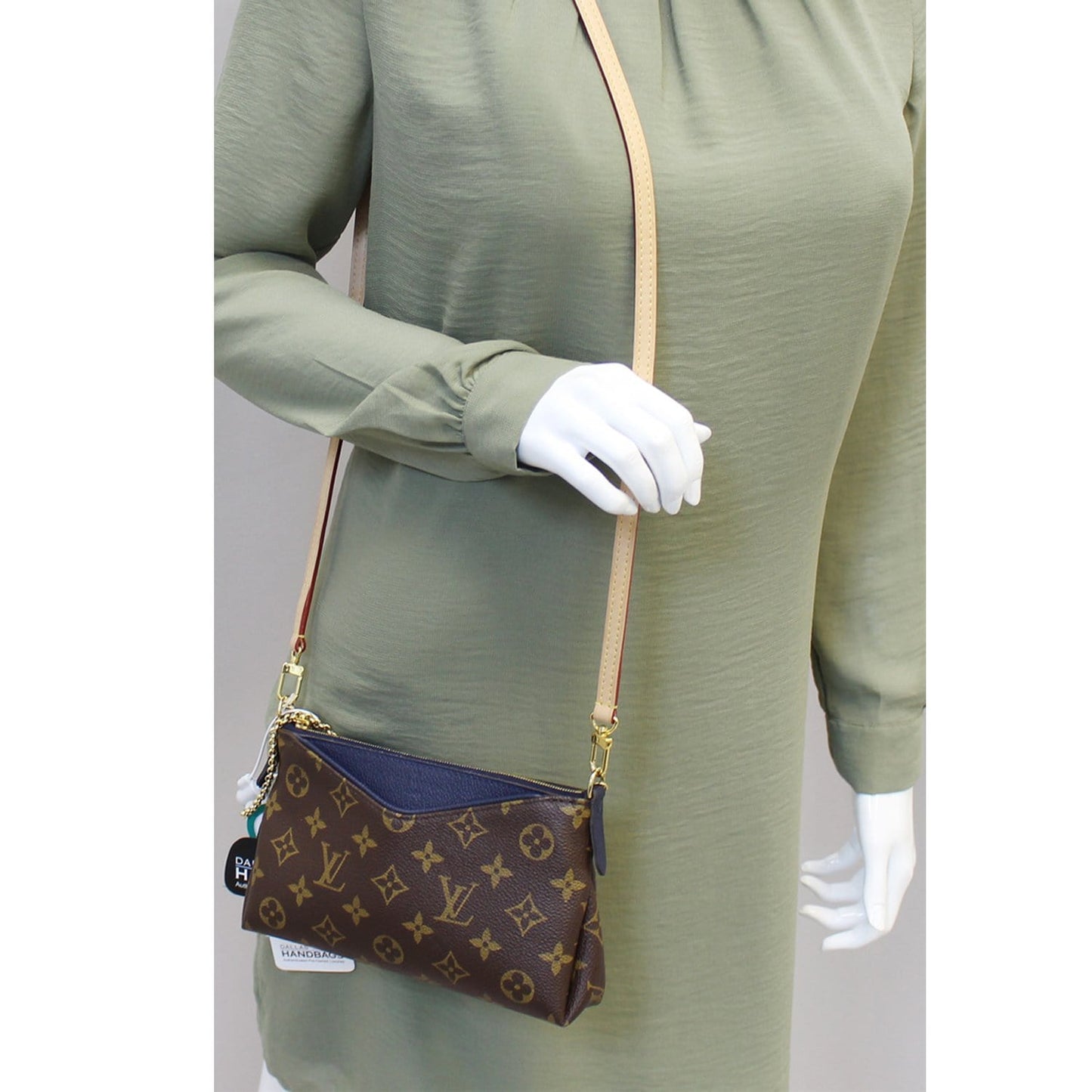 LOUIS VUITTON Pallas Clutch Monogram Canvas Crossbody Bag