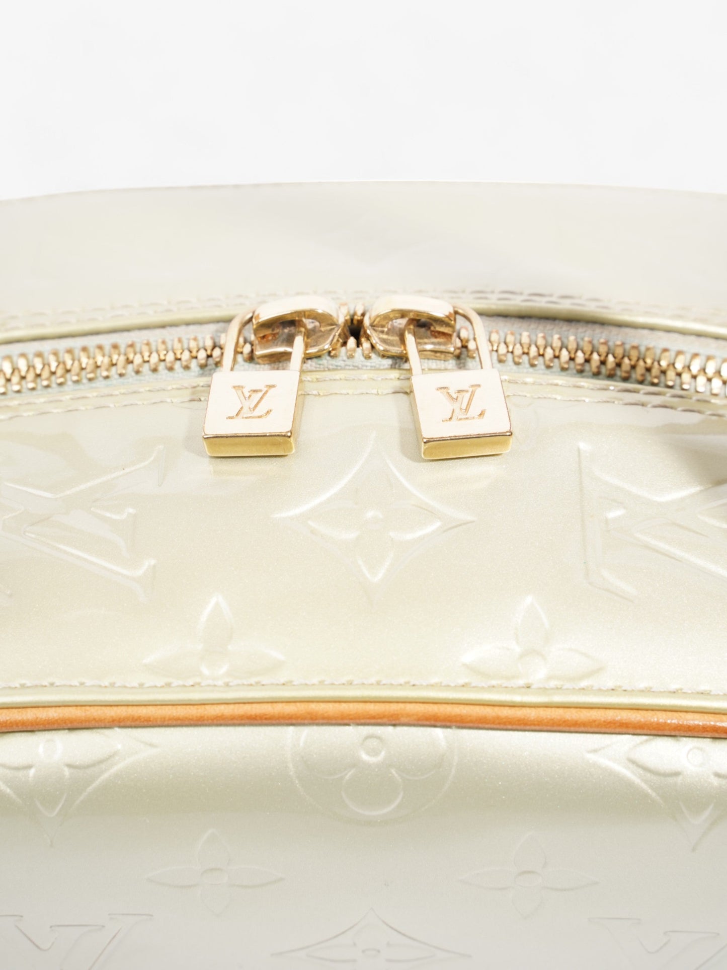 Louis Vuitton Tompkins Square Monogram Vernis / Light Green Vernis Leather