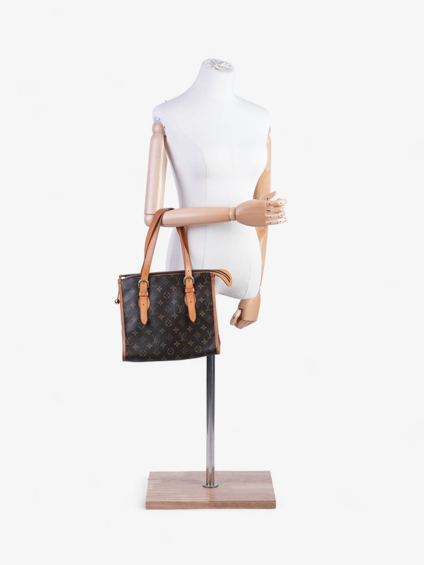 Louis Vuitton Popincourt  Monogram N/A