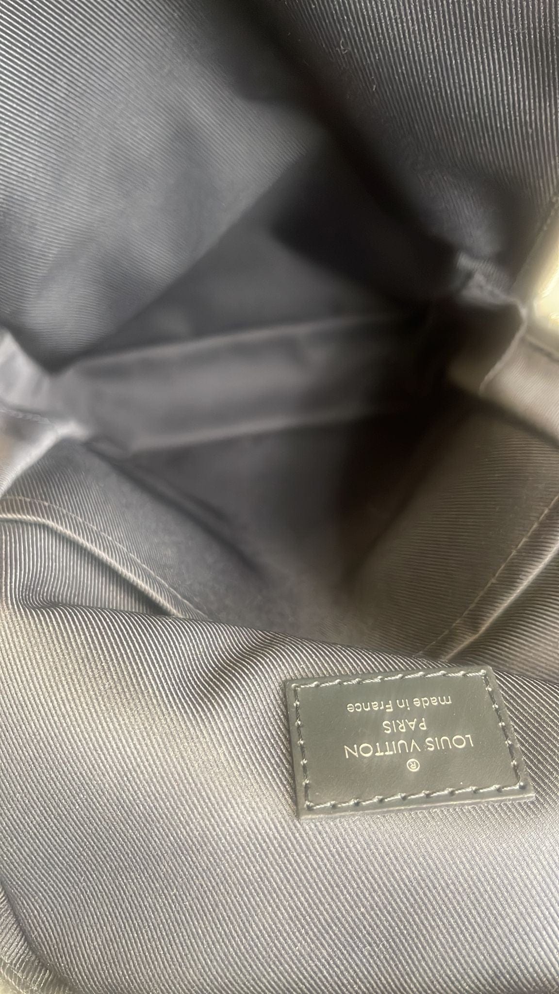 LOUIS VUITTON Avenue Sling Monogram Leather Crossbody Bag Black