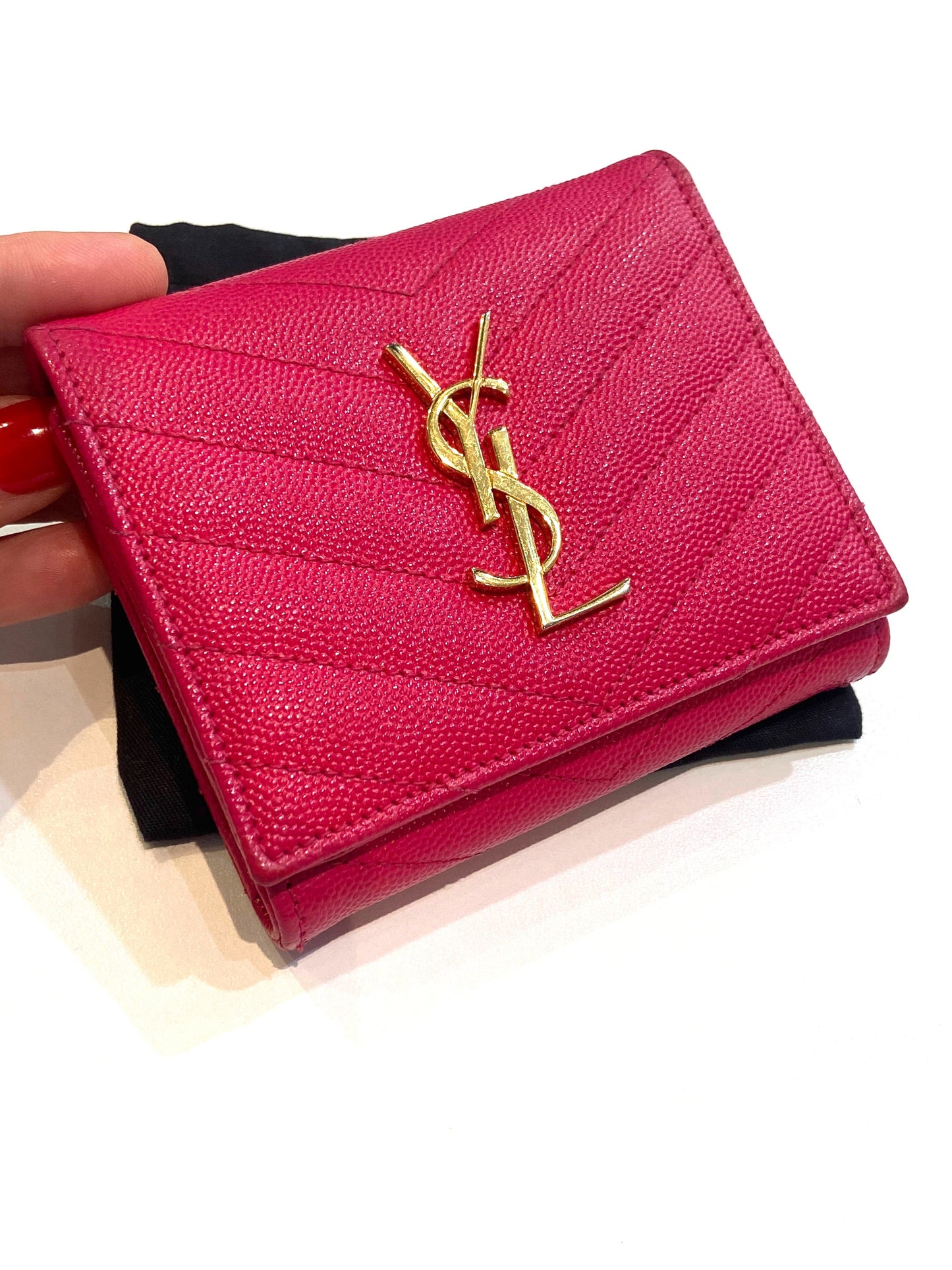 YSL GRAIN DE POUDRE MATELASSE CHEVRON MONOGRAM SMALL WALLET