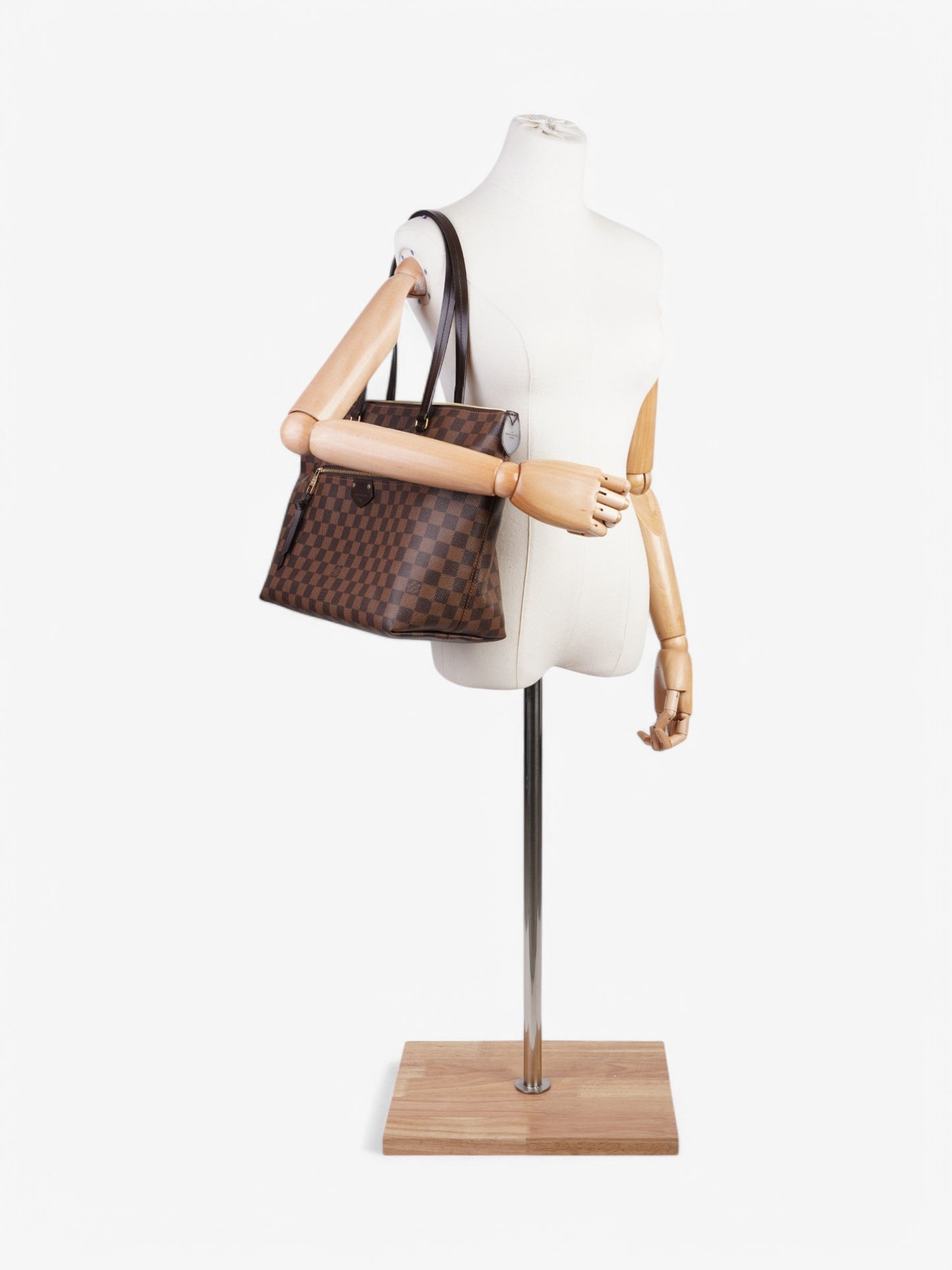 Louis Vuitton Lena MM Damier Ebene Coated Canvas MM