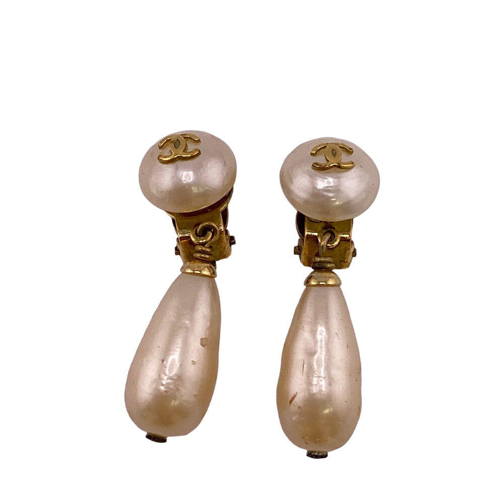 CHANEL Earring Gold Plated gold 94A Fake pearl Women