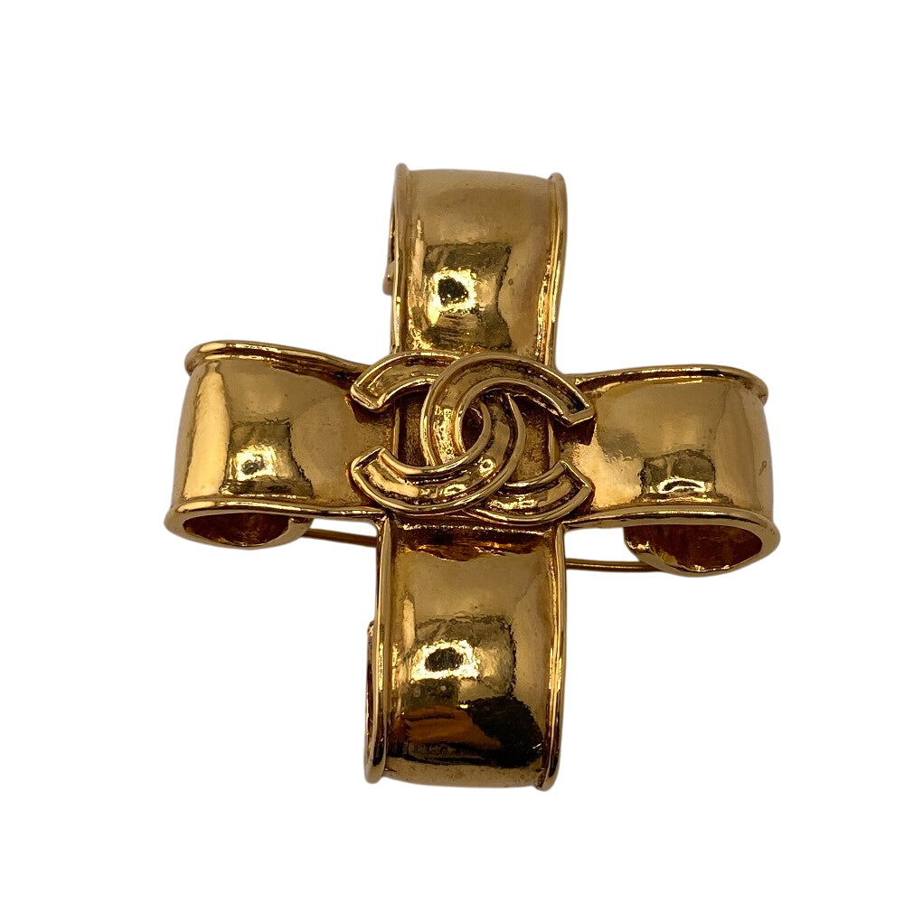 CHANEL Brooch Gold Plated gold