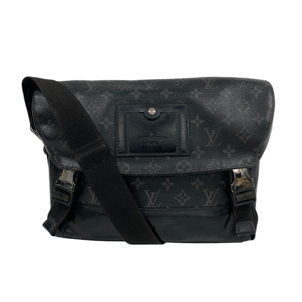 LOUIS VUITTON Shoulder Bag M40511 leather black Monogram Eclipse Messenger voyage PM