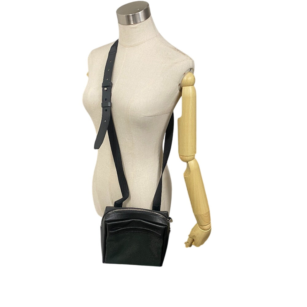 LOUIS VUITTON Shoulder Bag M30908 Taiga black Shoulder Bag Taiga Sayan mens