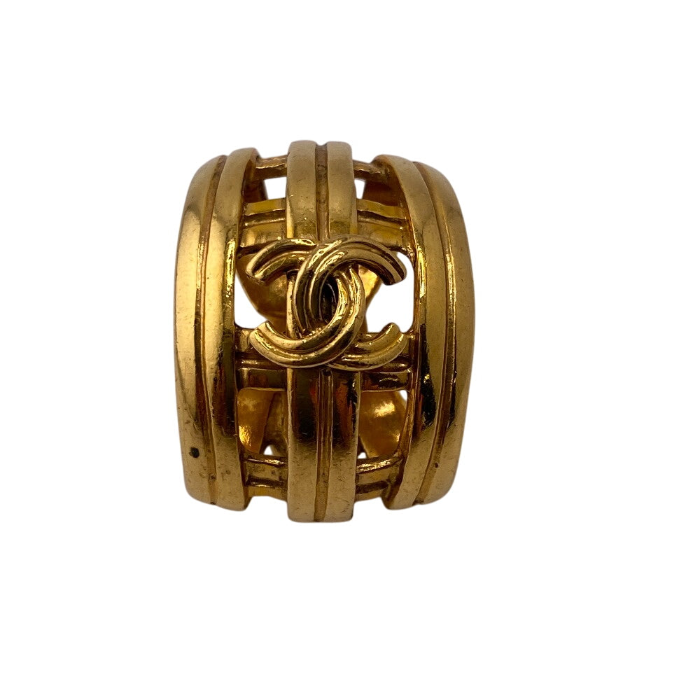 CHANEL Earring gold 96P Vintage Gold COCO Mark Women