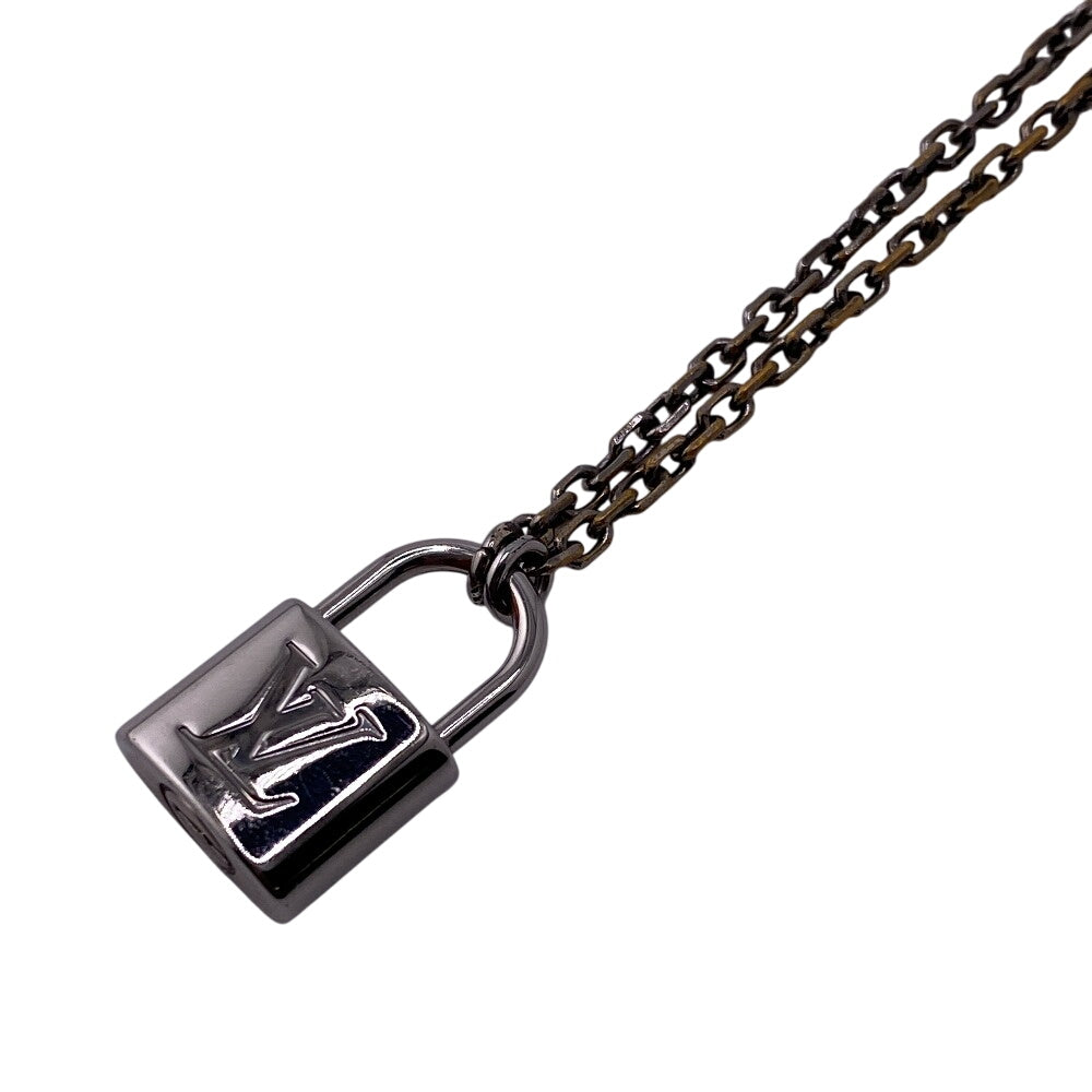 LOUIS VUITTON Necklace M01149 Silver Silver padlock Valentine Padlock