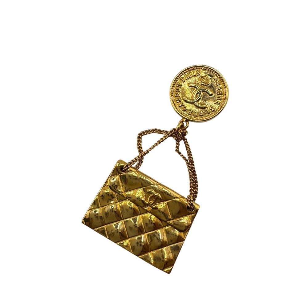 CHANEL Brooch Gold Plated gold
