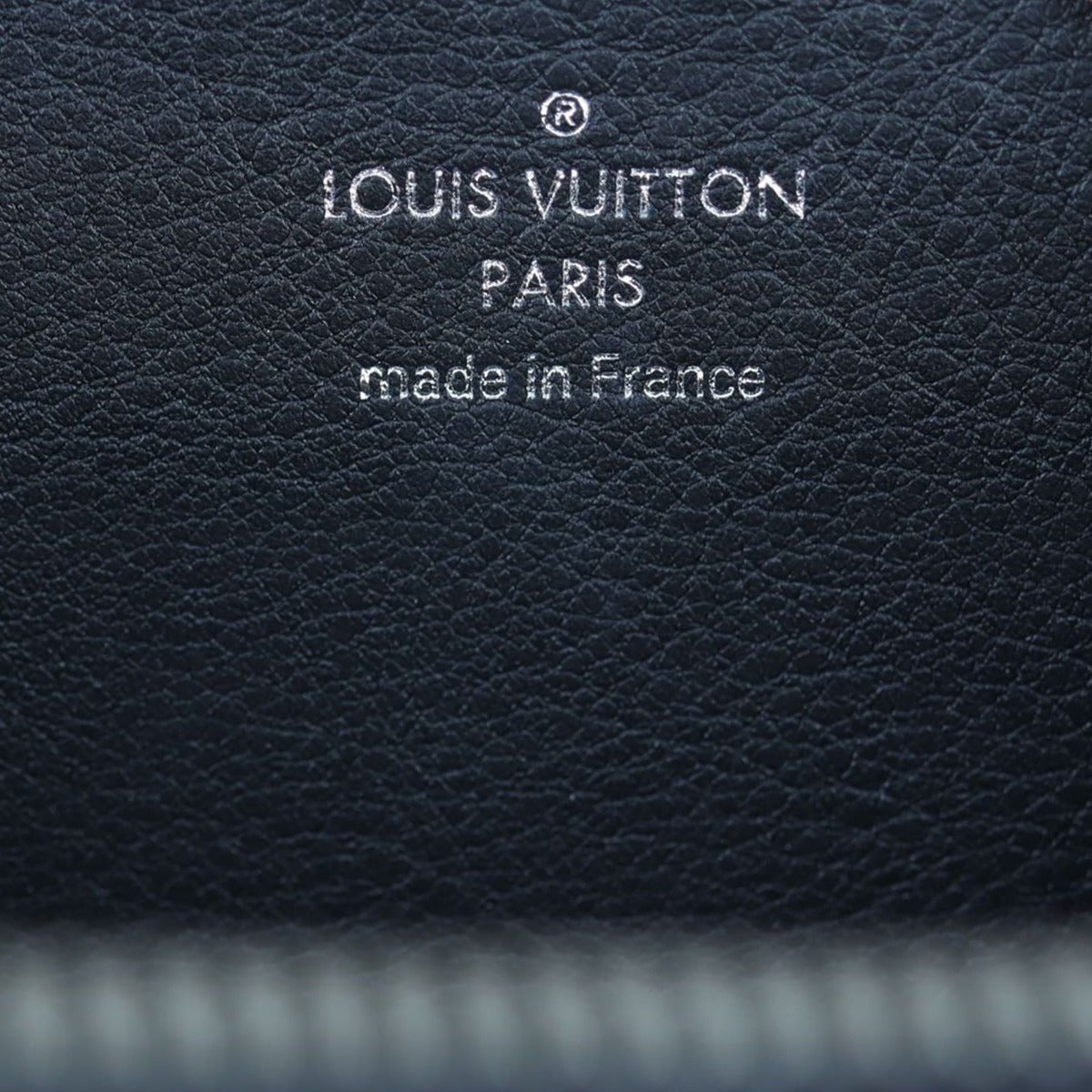 Louis Vuitton Zippy Wallet Mahina