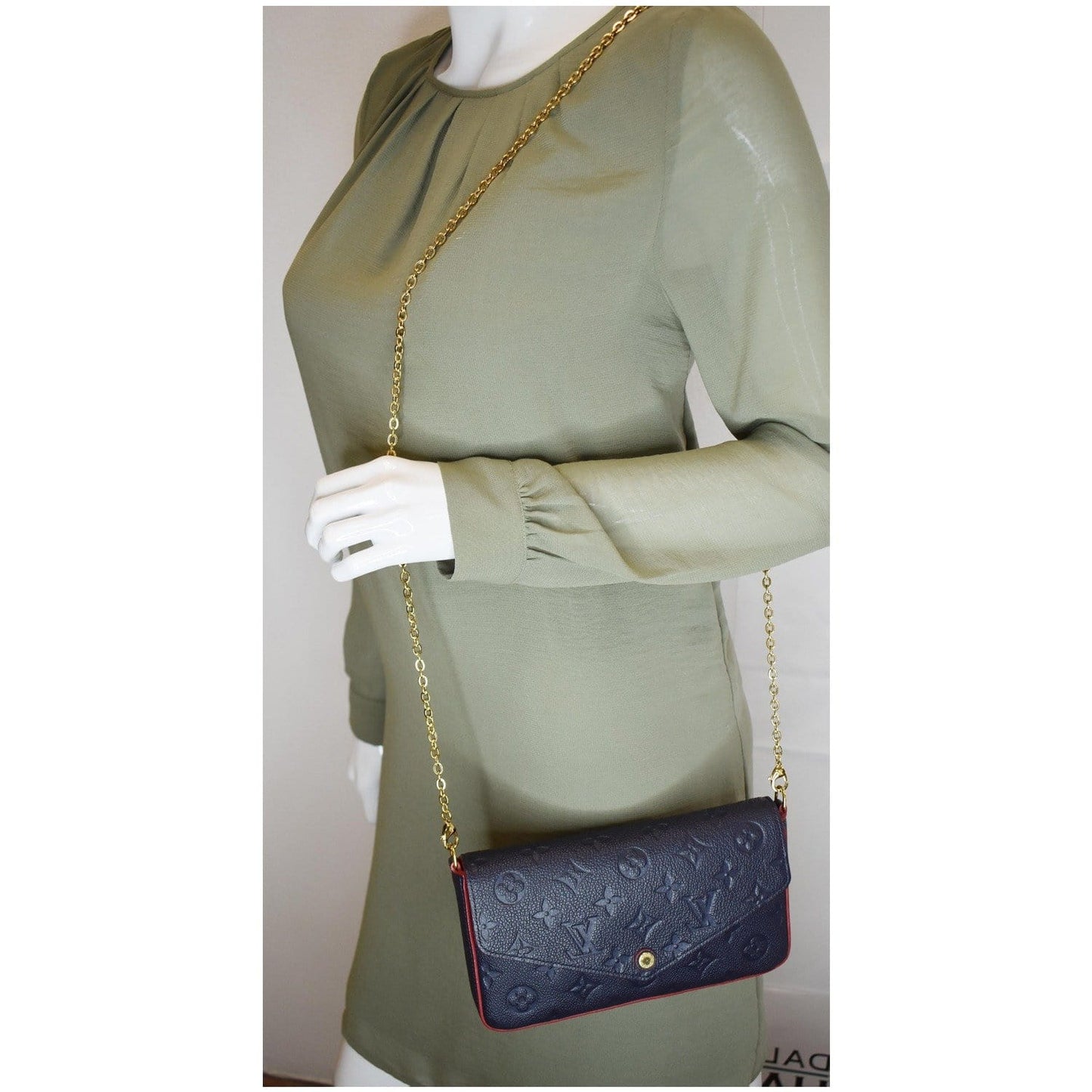 LOUIS VUITTON Pochette Felicie Monogram Empreinte Chain Wallet Navy