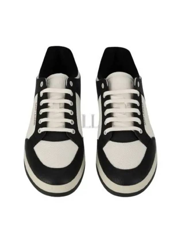 Luxury Saint Laurent Trending 2025 SL 61 Low Top Sneakers Black White