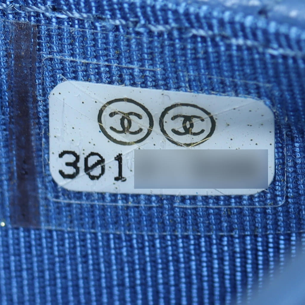 Chanel Classic Wallet on Chain |  Blue Diamond