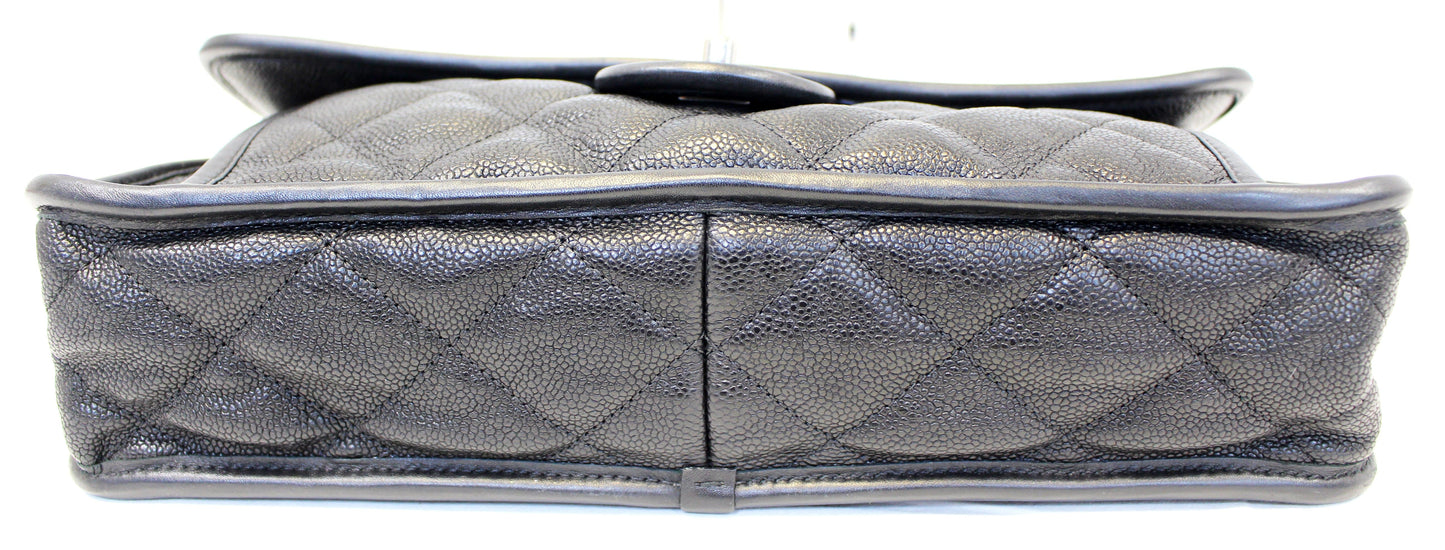 CHANEL Vintage Flap Caviar Leather Shoulder Bag Black