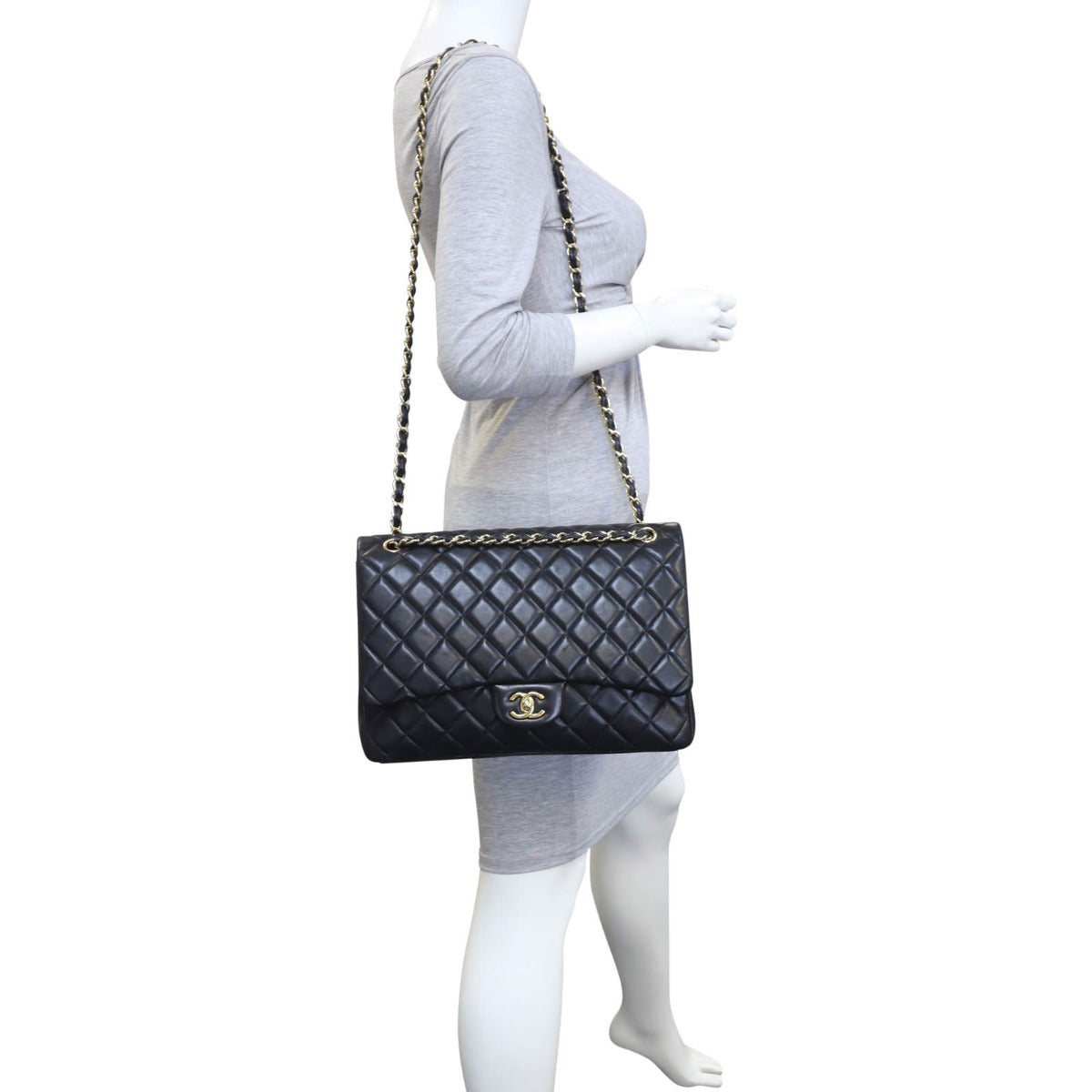 Chanel Classic Single Flap Maxi Lambskin | Black Gold Hardware