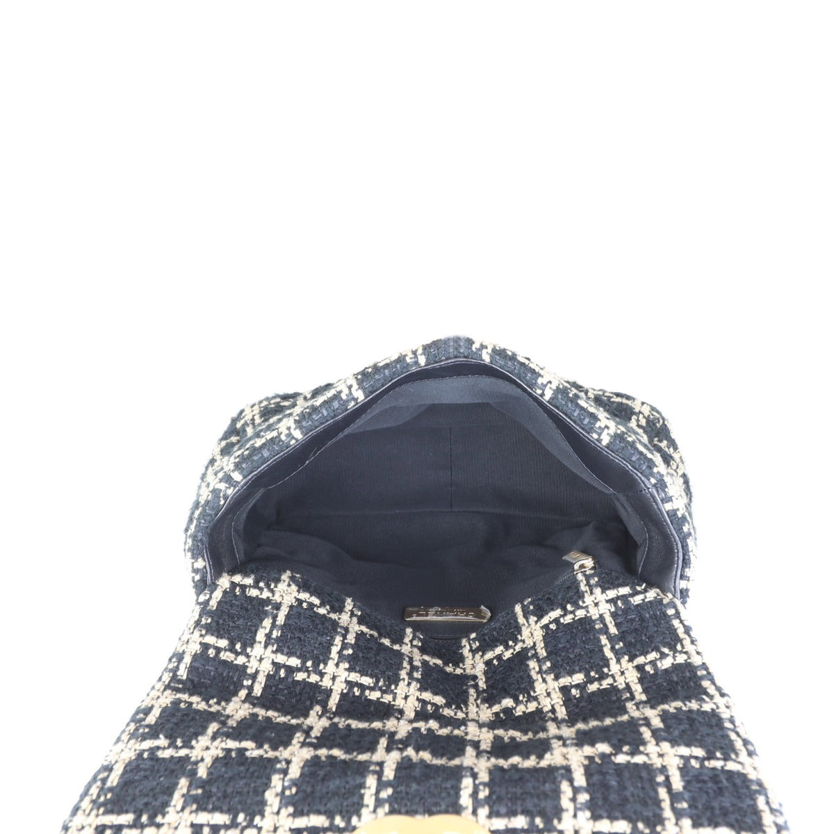 Chanel 19 Tweed Flap Bag Medium | Black