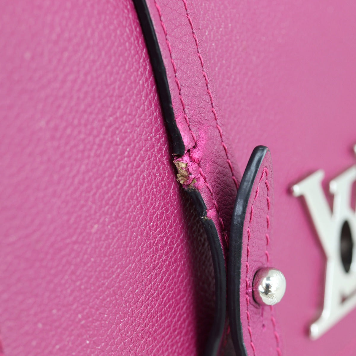 Louis Vuitton Lockme II BB