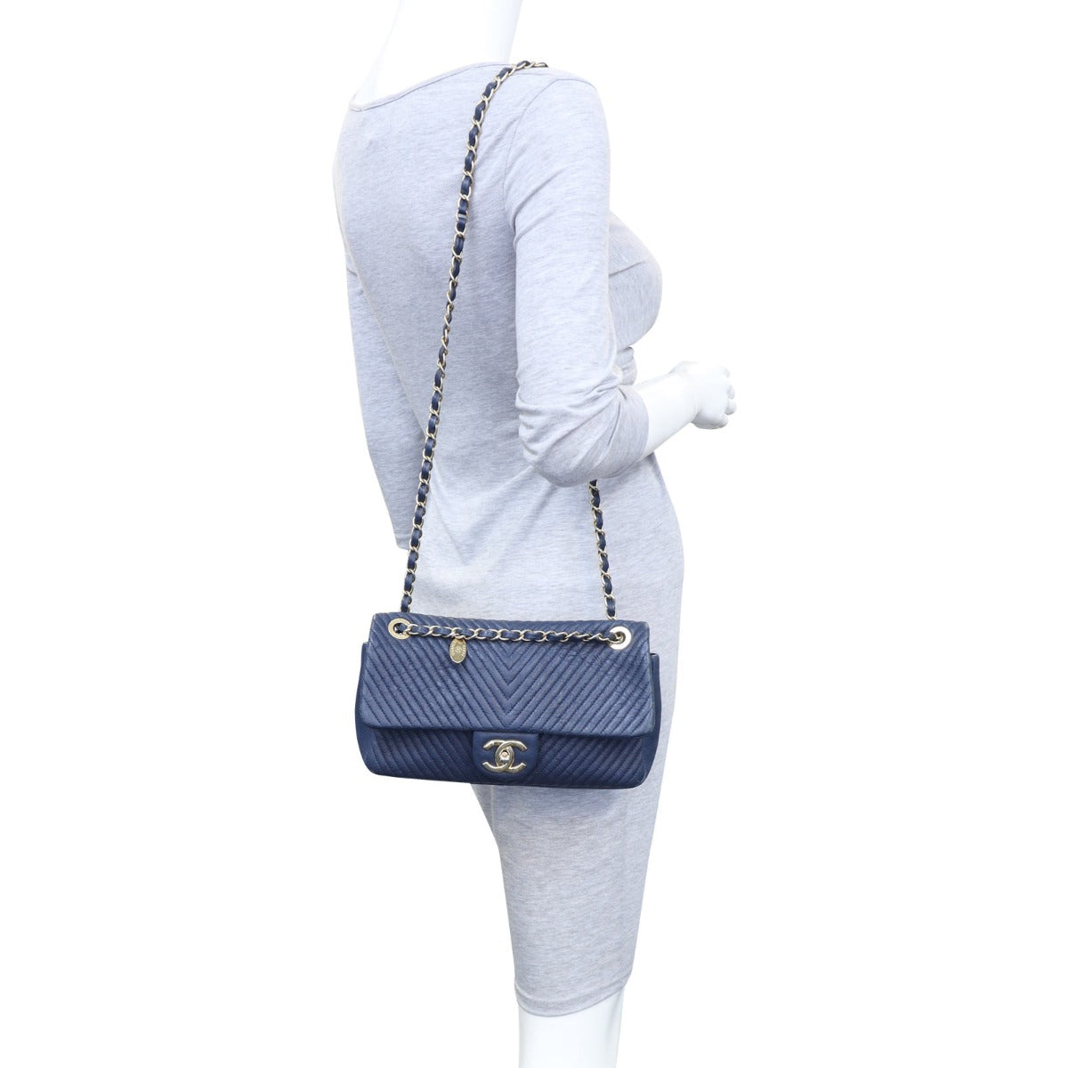 Chanel Surpique Chevron Single Flap Bag | Gold Hardware