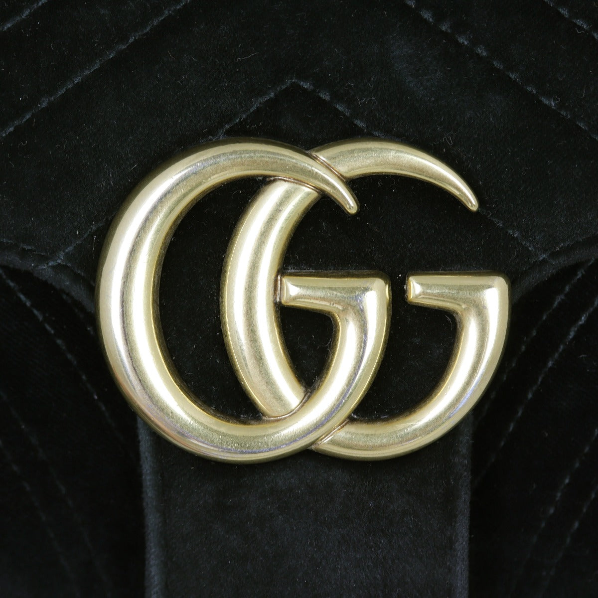 Gucci GG Marmont Small Velvet Shoulder Bag