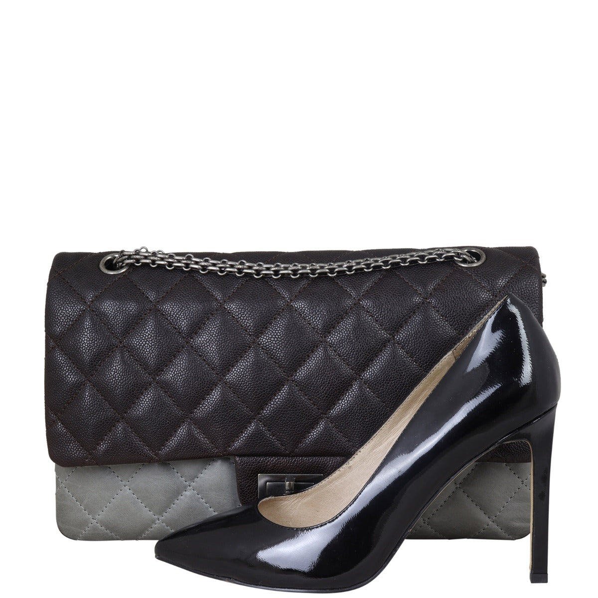Chanel 2.55 Reissue 227 Double Flap Bag | Caviar 14 Series