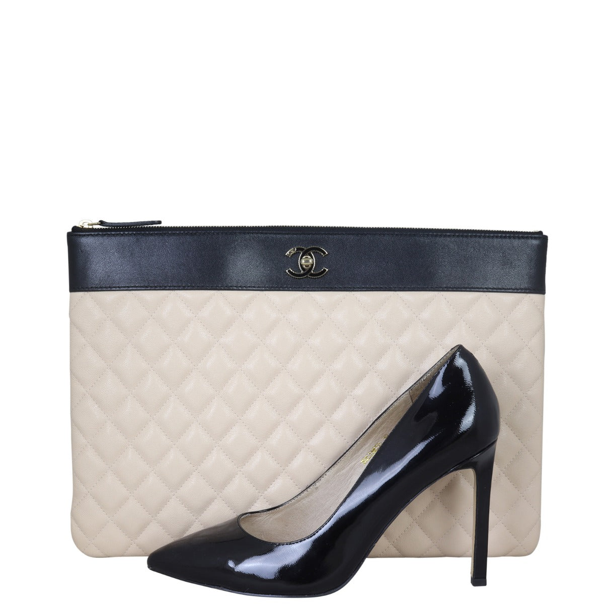 Chanel Mademoiselle O-Case Large
