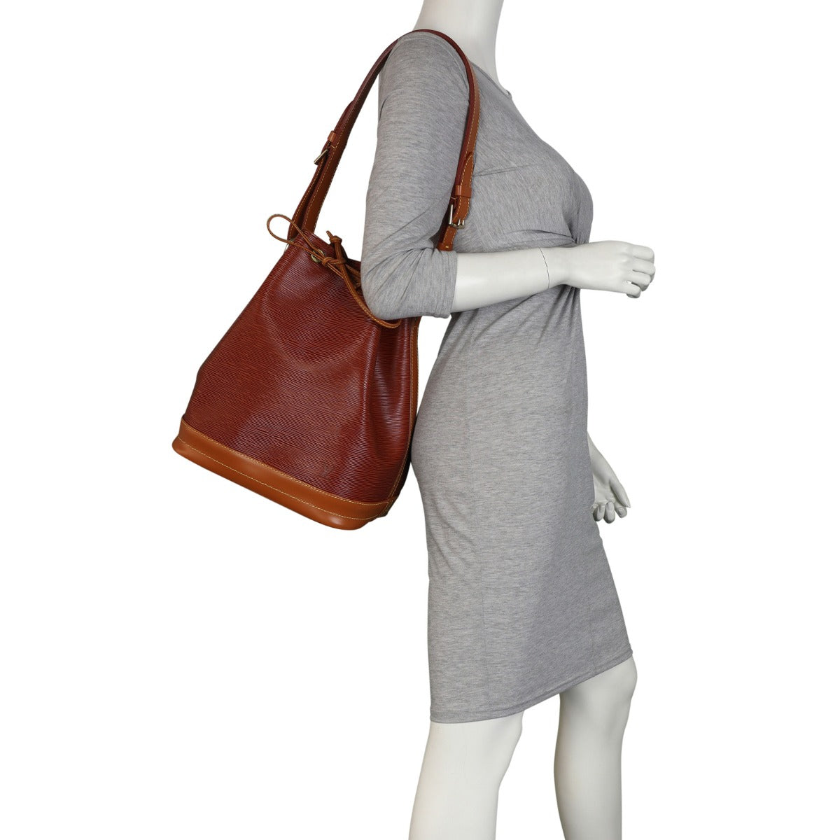 Louis Vuitton Noe Epi