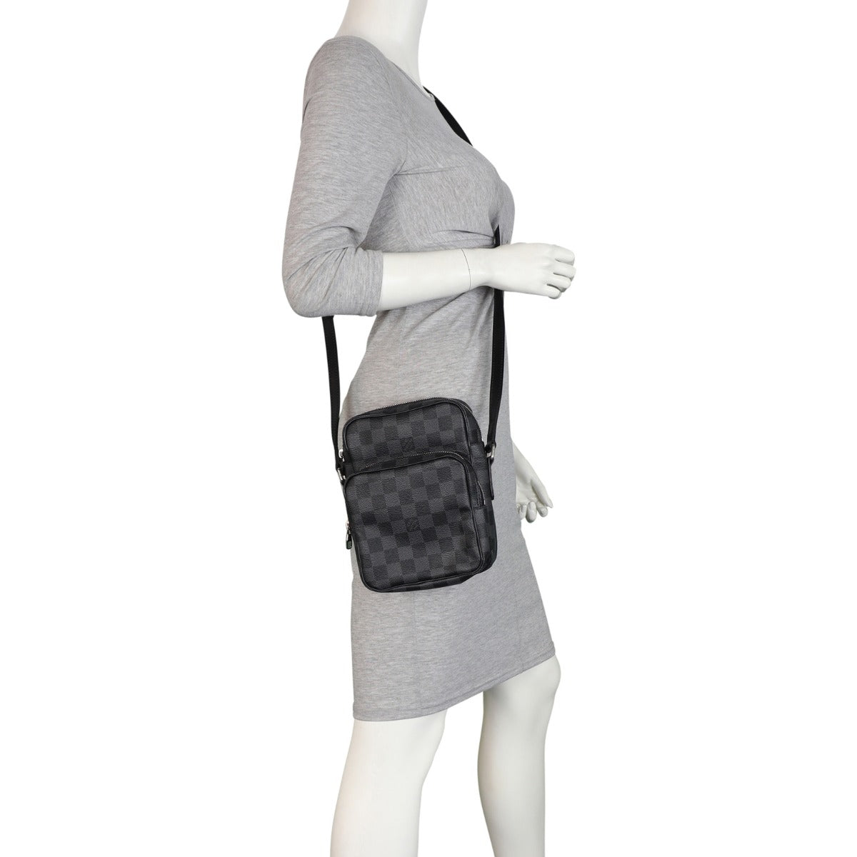 Louis Vuitton Rem Damier Graphite