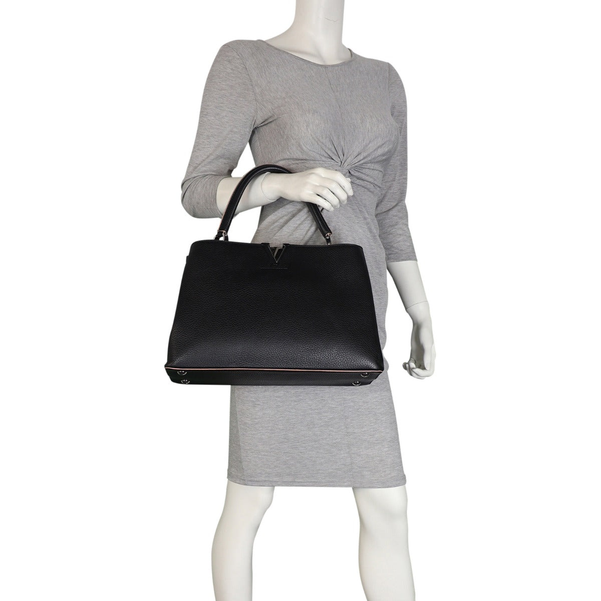 Louis Vuitton Capucines MM