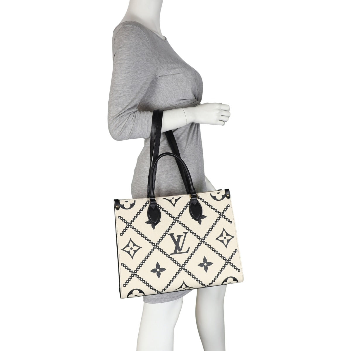 Louis Vuitton OnTheGo MM Monogram Empreinte Broderies