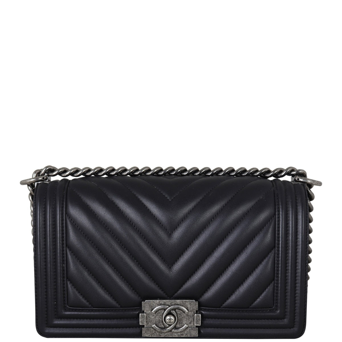 Chanel Boy Old Medium Chevron | 22 Series