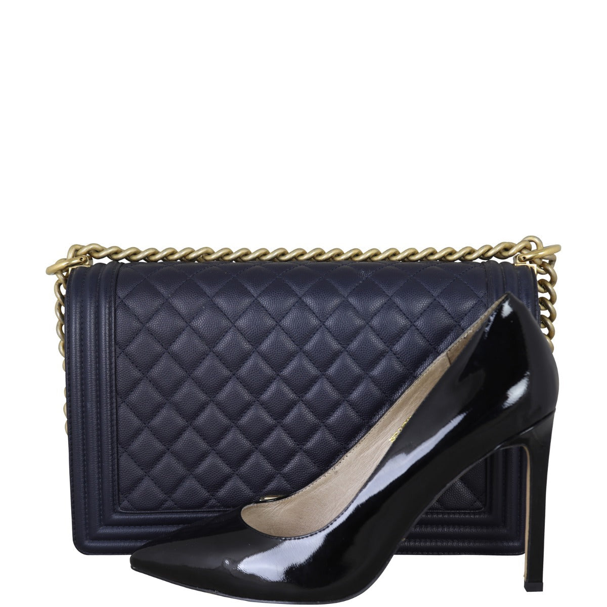 Chanel Boy New Medium | Black 24 Series