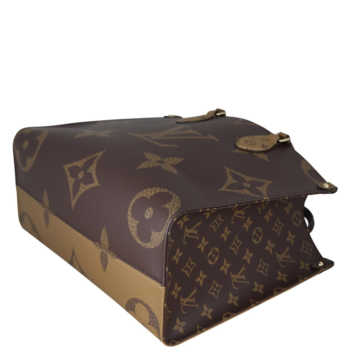 Louis Vuitton OnTheGo MM Monogram Giant Reverse