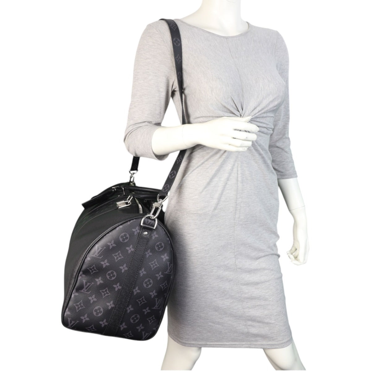 Louis Vuitton Keepall 50 Bandouliere Monogram Eclipse Taiga