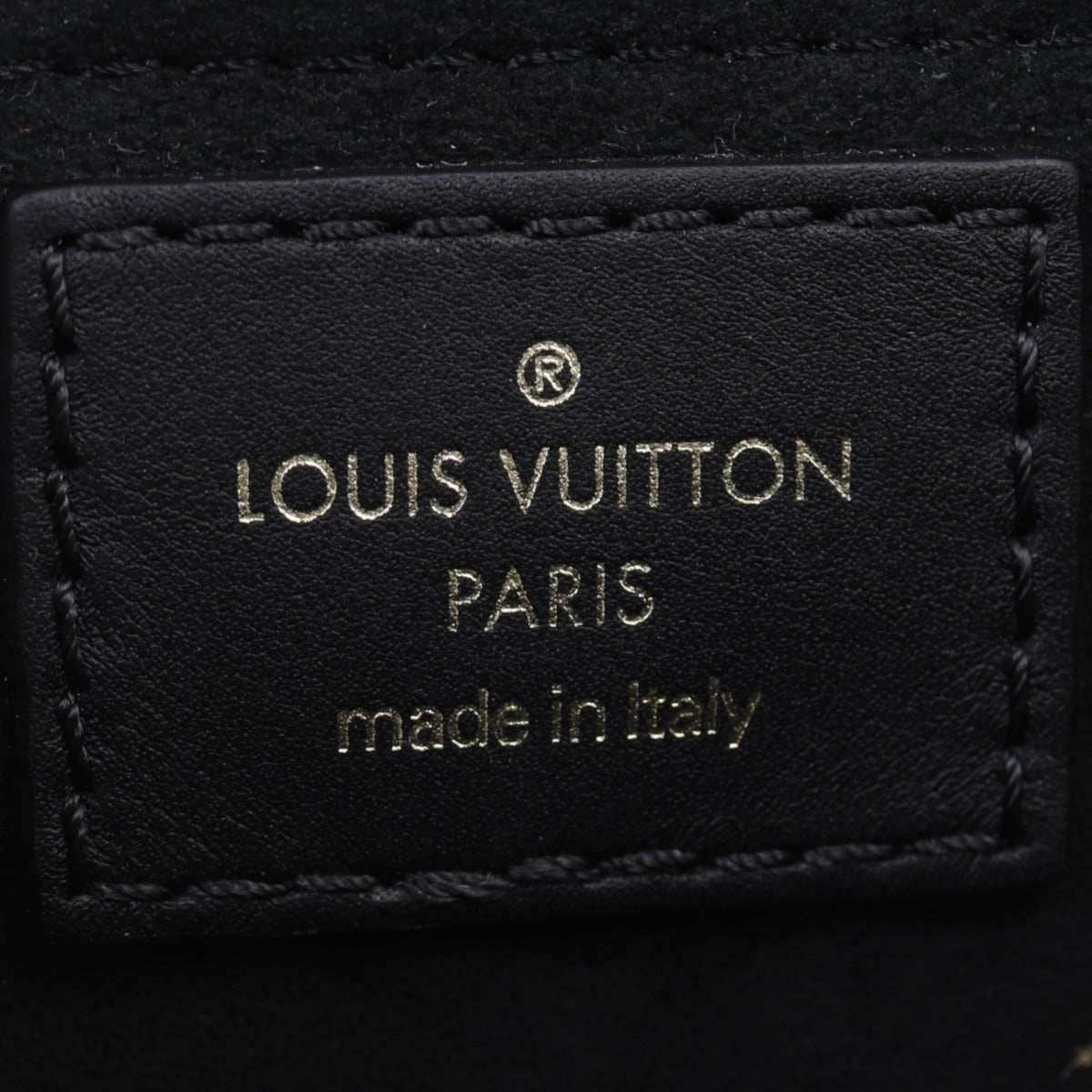 Louis Vuitton New Wave MM Chain Bag