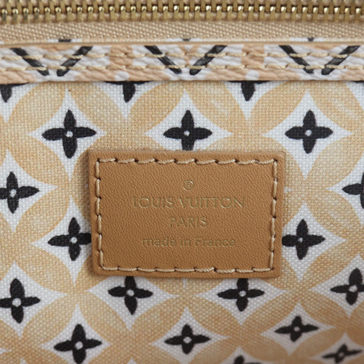 Louis Vuitton Neverfull MM Monogram Giant By the Pool