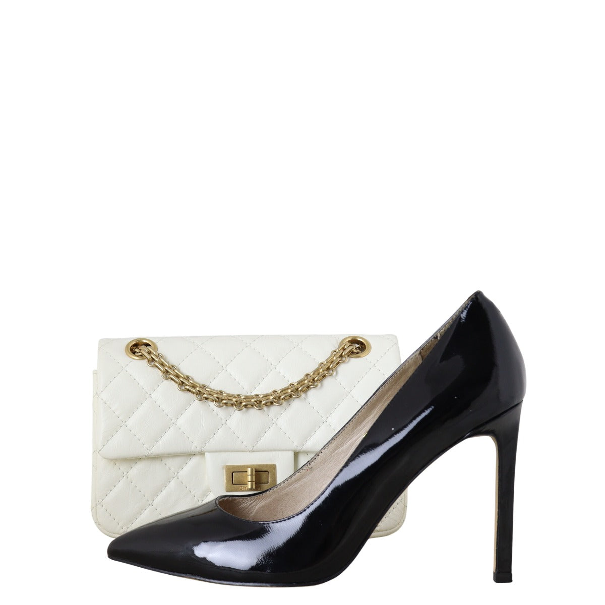Chanel 2.55 Reissue 224 Single Flap Bag