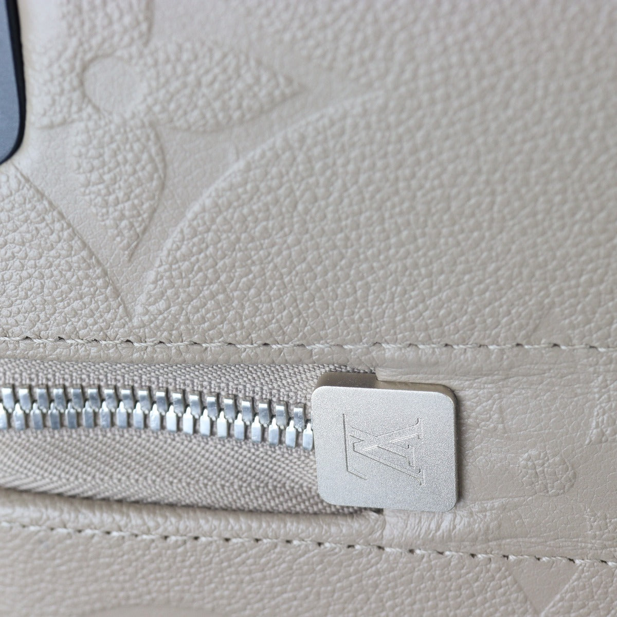 Louis Vuitton Horizon 55 Suitcase Monogram Empreinte Giant