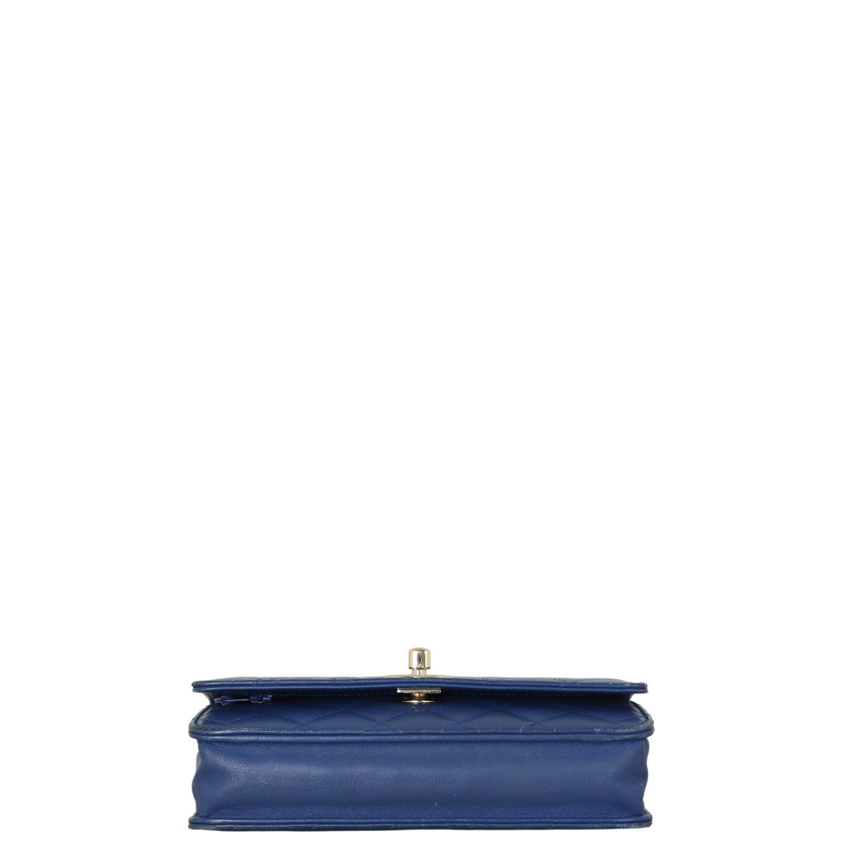Chanel CC Trendy Wallet on Chain