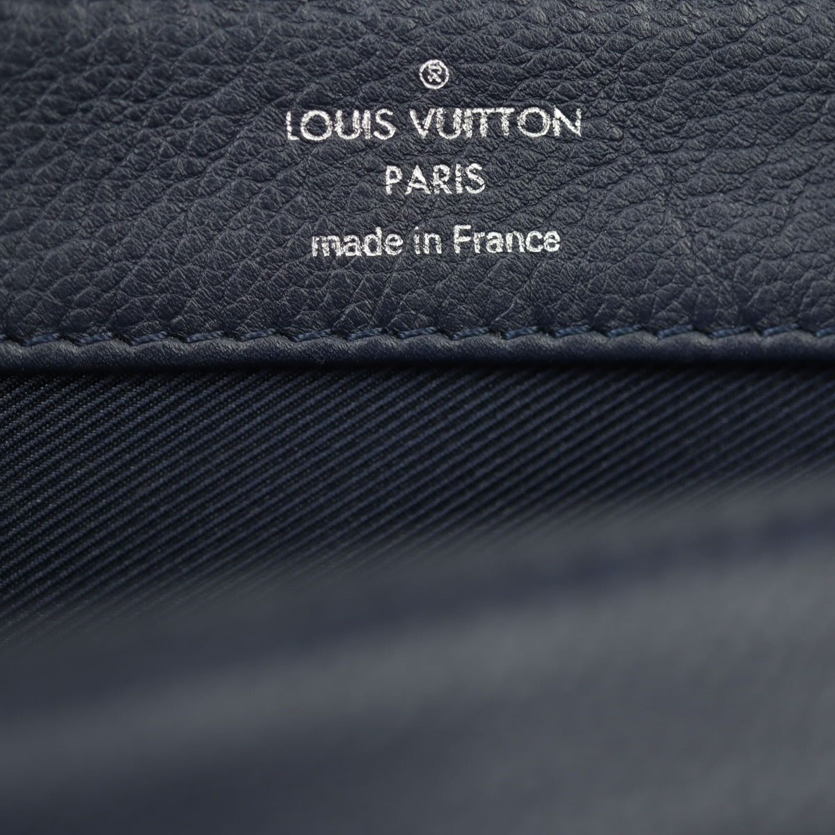 Louis Vuitton Lockme II Chain Bag BB