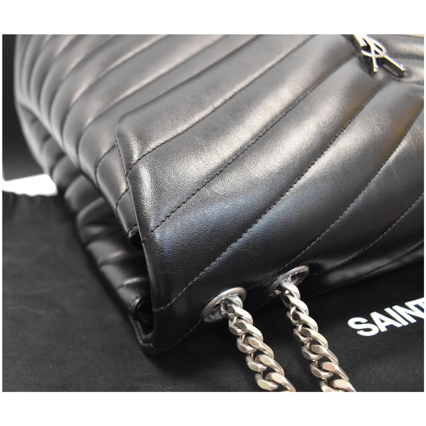 YVES SAINT LAURENT Large Loulou Calfskin Matelasse Chain Shoulder Bag Black