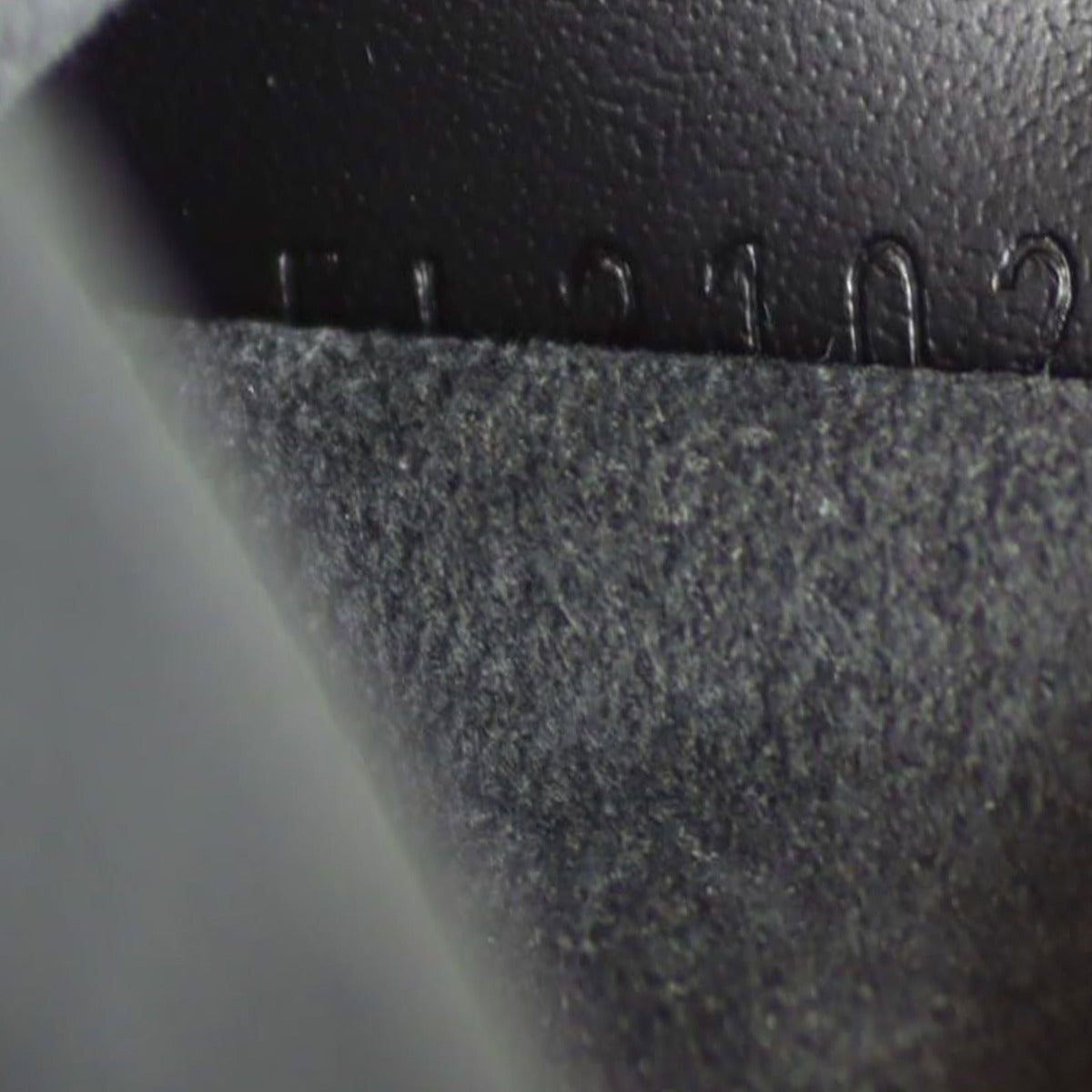Louis Vuitton Alma PM Epi | SHW