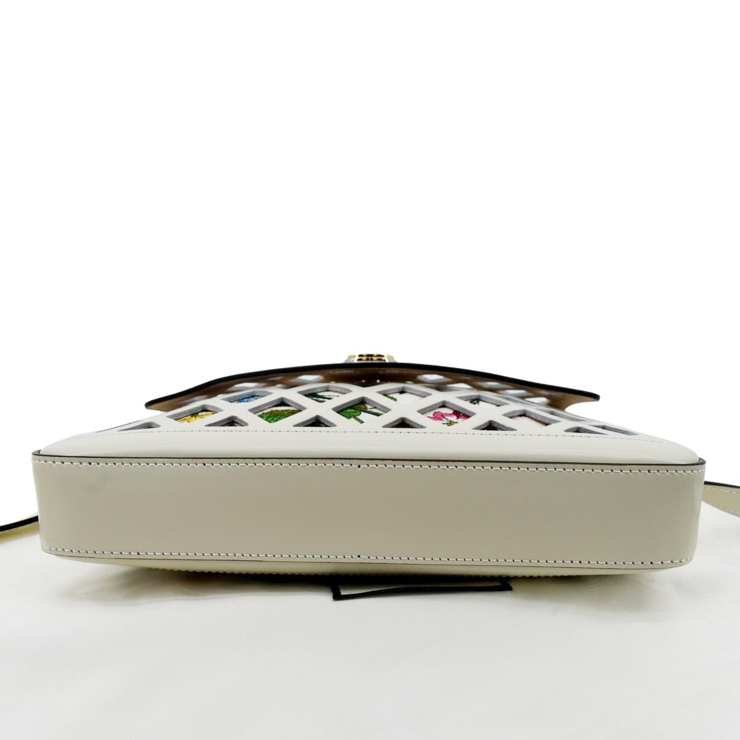GUCCI Cutout Medium Floral Canvas Shoulder Bag White 550138