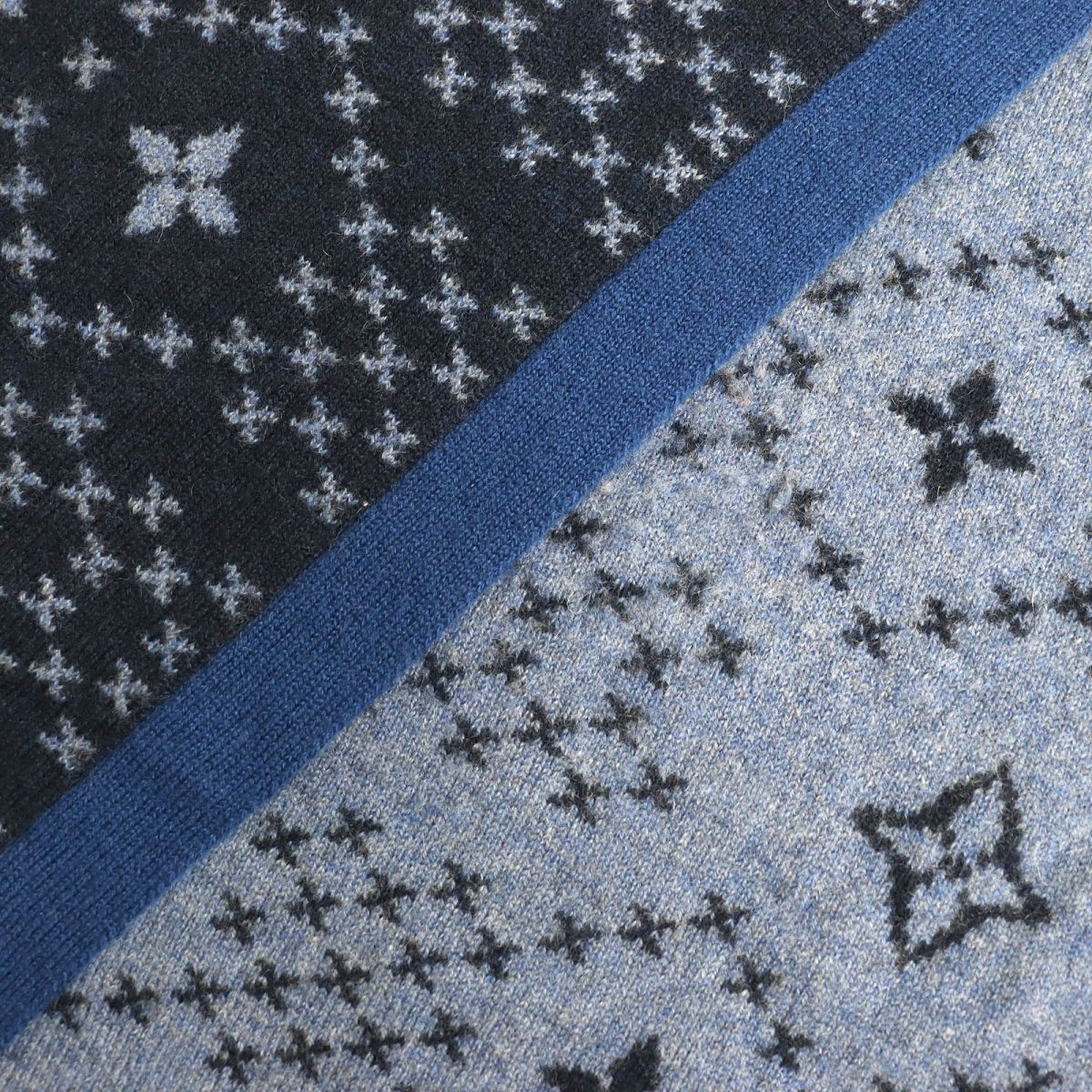 LOUIS VUITTON Scarf Main: 100% cashmere Navy blue type mens