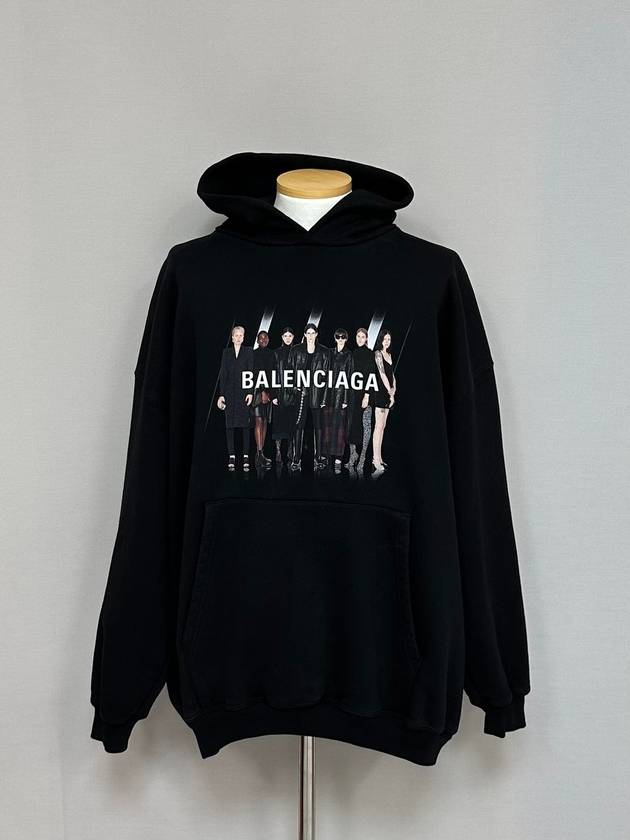 Luxury Balenciaga Trending 2025 Ark Walk Hoodie 110